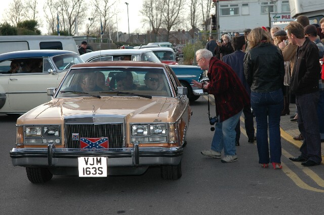 min 2007 11 25 crusin 108